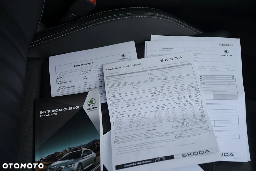 Skoda Superb 2.0 TDI SCR L&K DSG - 37