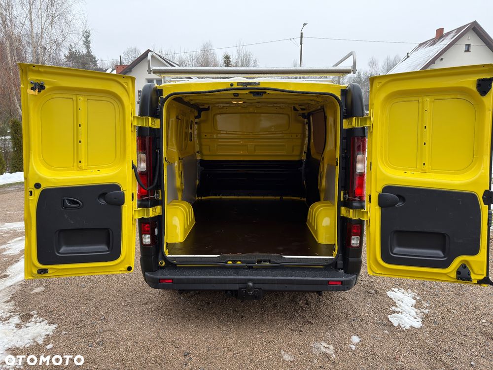 Opel Vivaro - 27