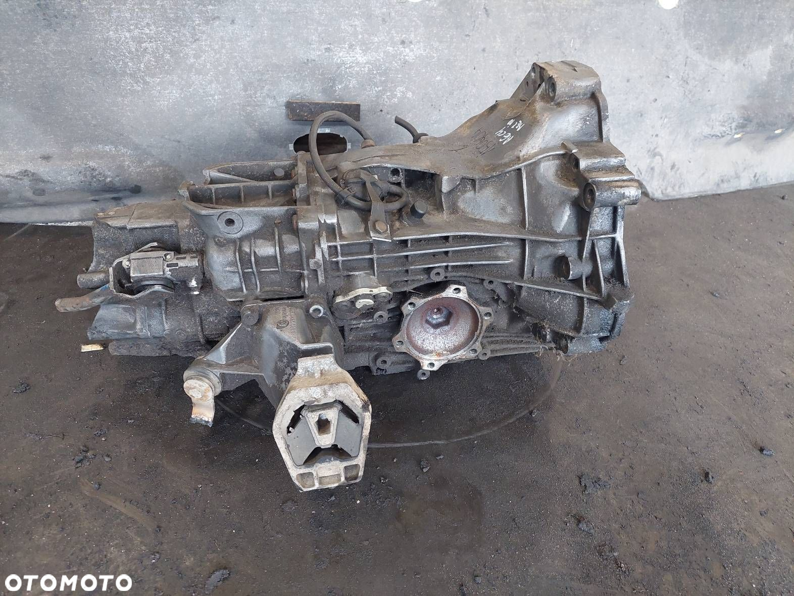SKRZYNIA BIEGÓW AUDI A6 C4 2.5 TDI CUS - 4