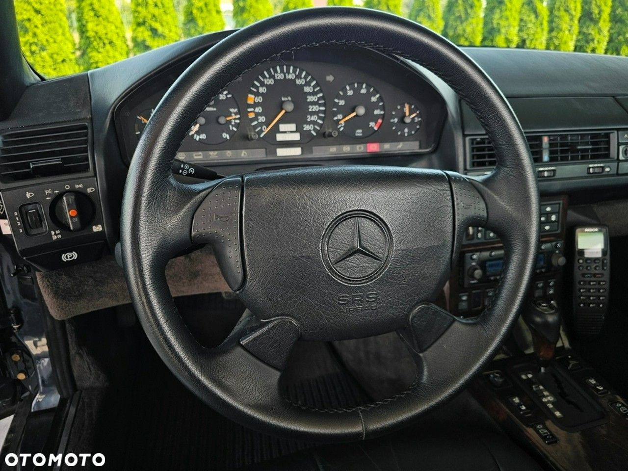 Mercedes-Benz SL - 22