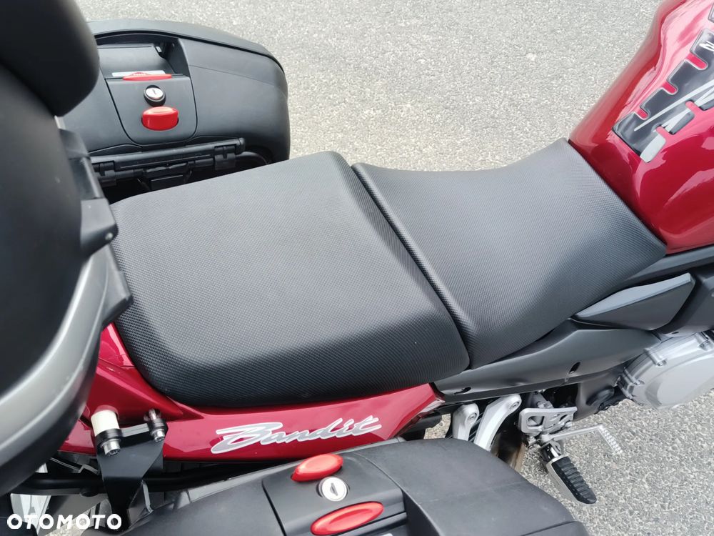 Suzuki Bandit - 19