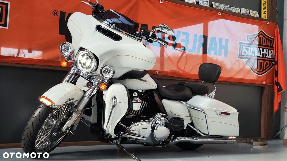 Harley-Davidson Touring Ultra Limited - 8