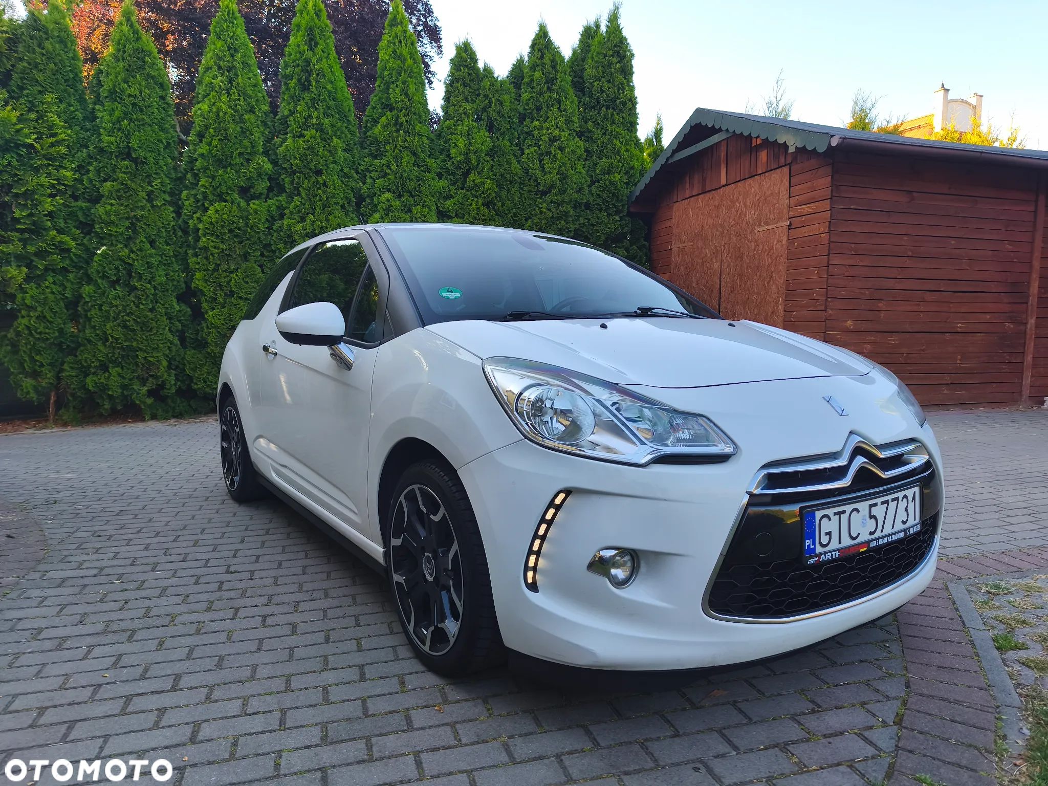 Citroën DS3 1.6 VTi SoChic - 1