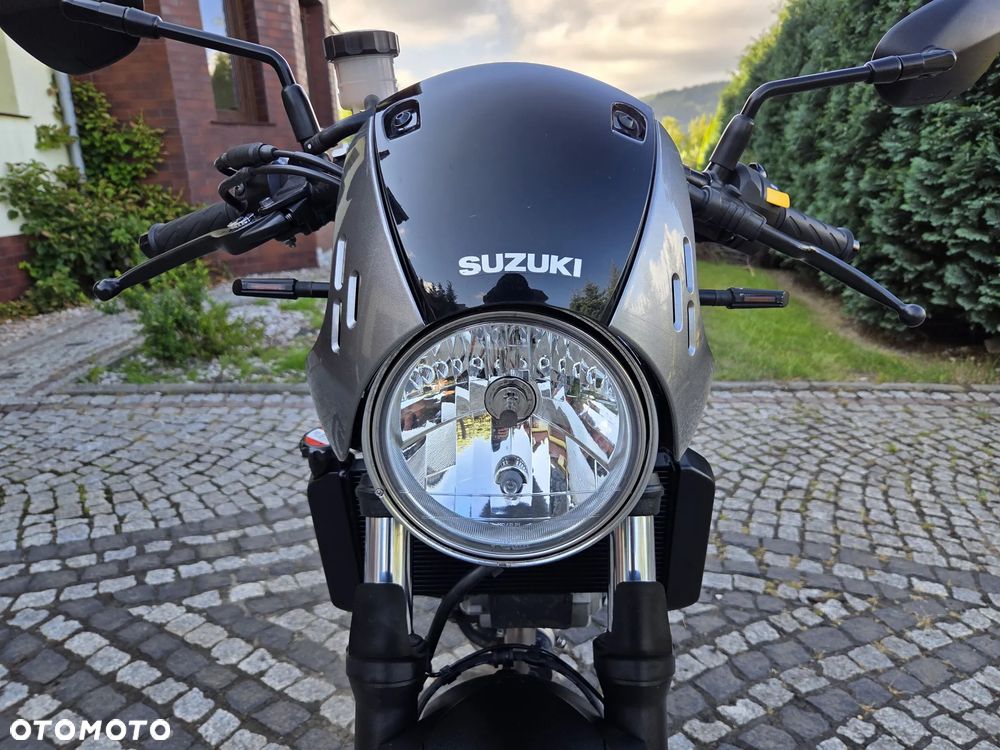 Suzuki SV - 39