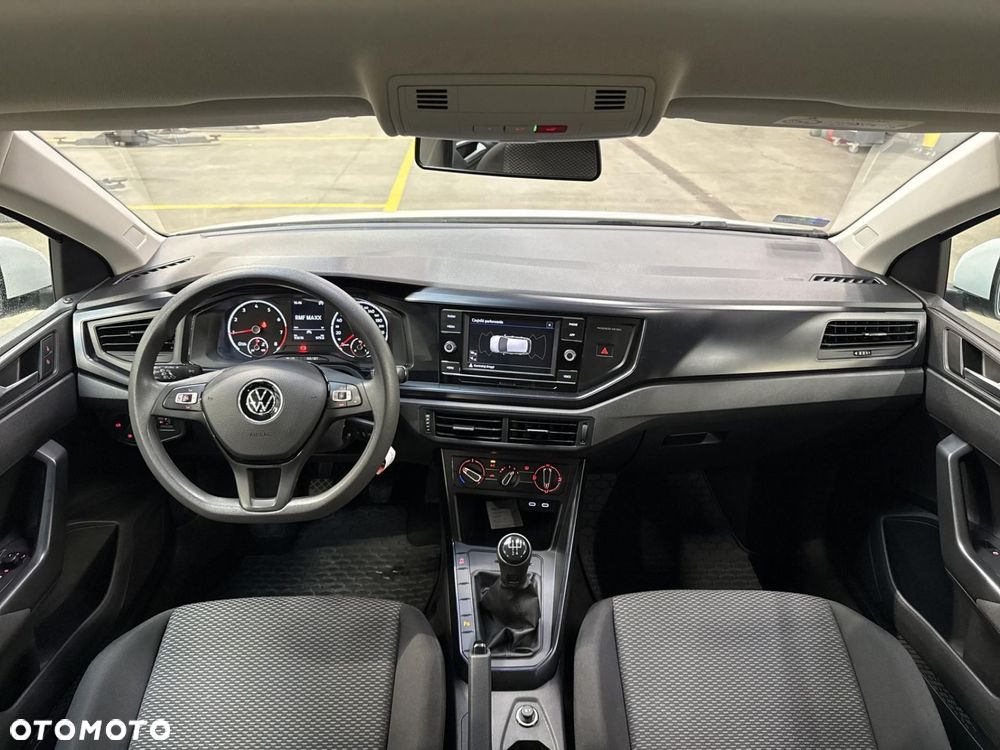 Volkswagen Polo - 13