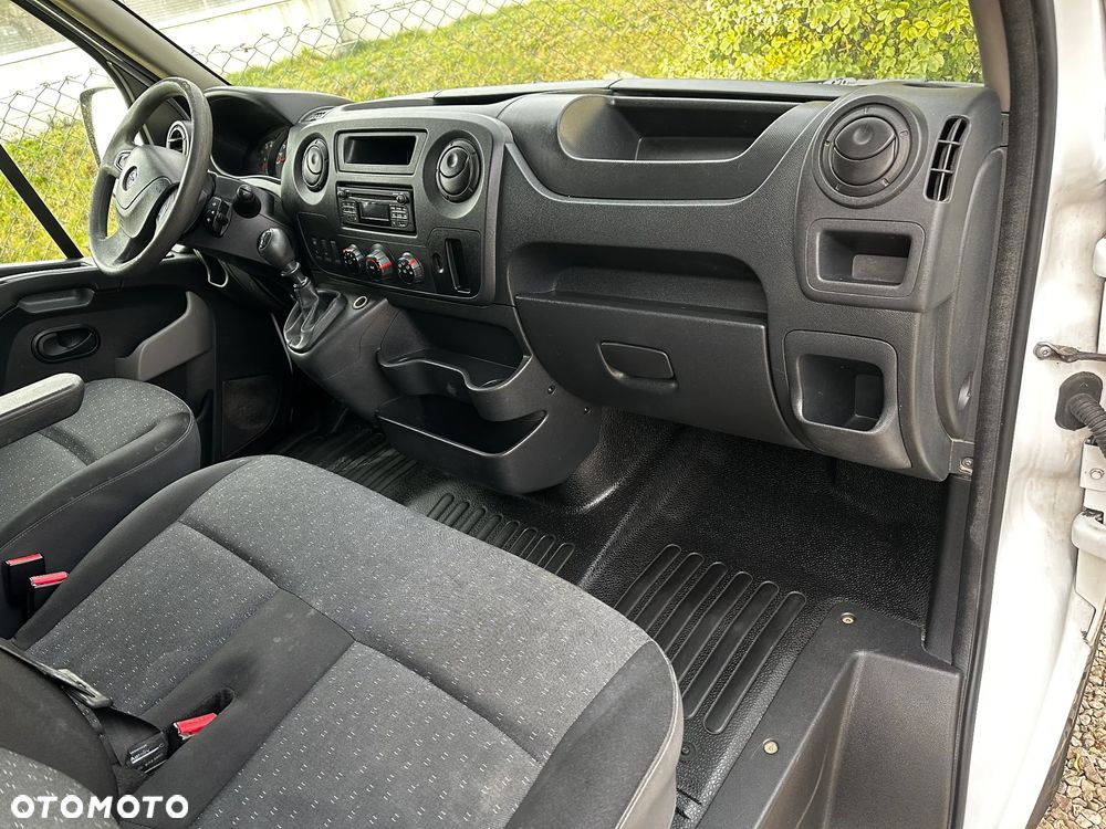 Opel Movano - 11