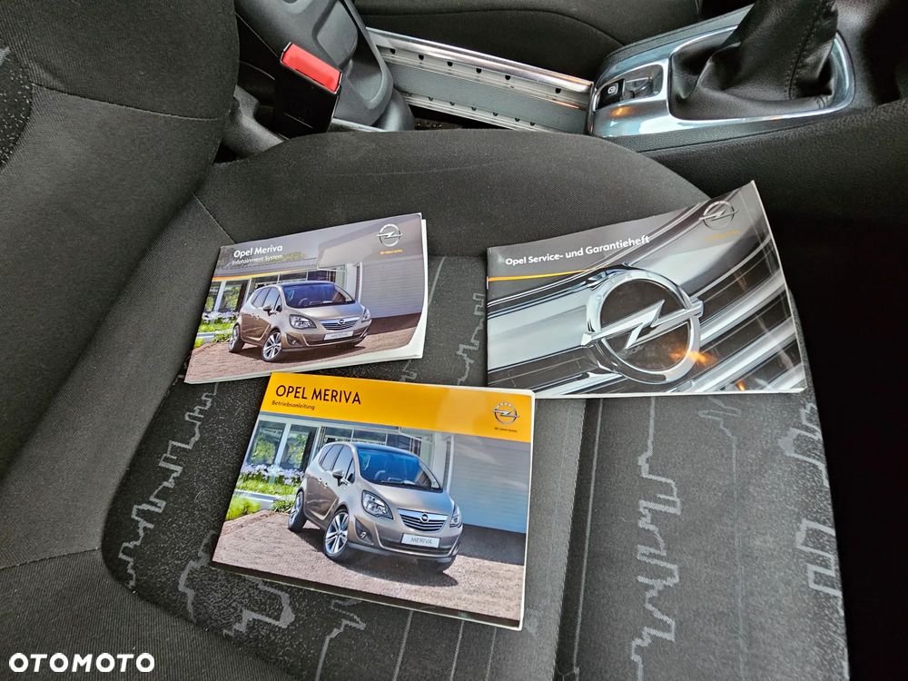 Opel Meriva - 10