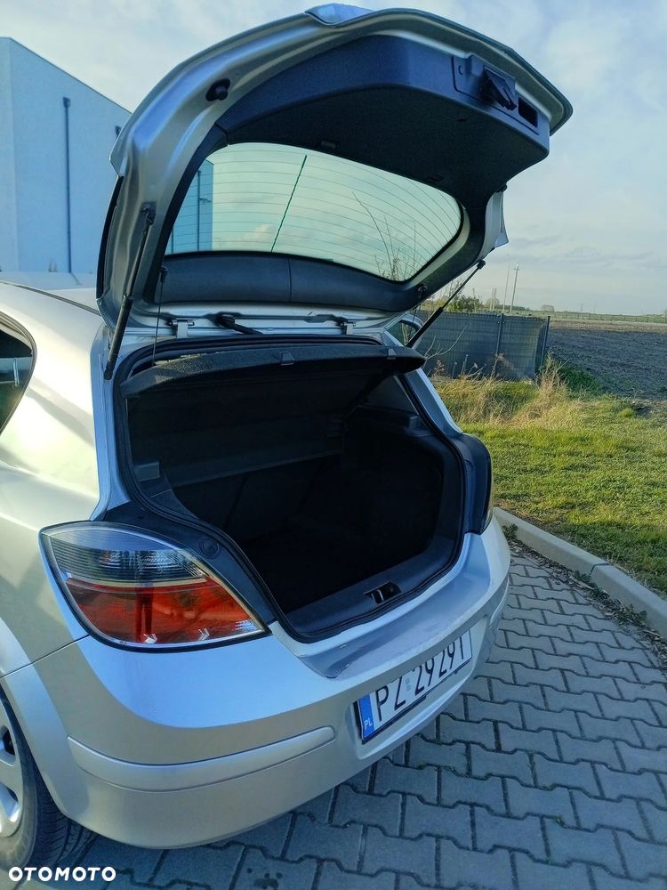 Opel Astra 1.4 - 7