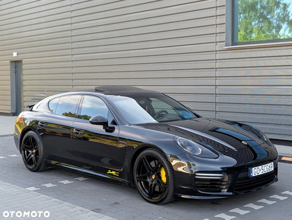 Porsche Panamera GTS - 1
