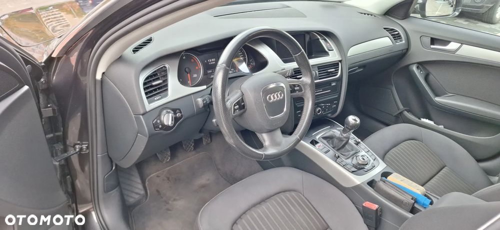 Audi A4 - 8