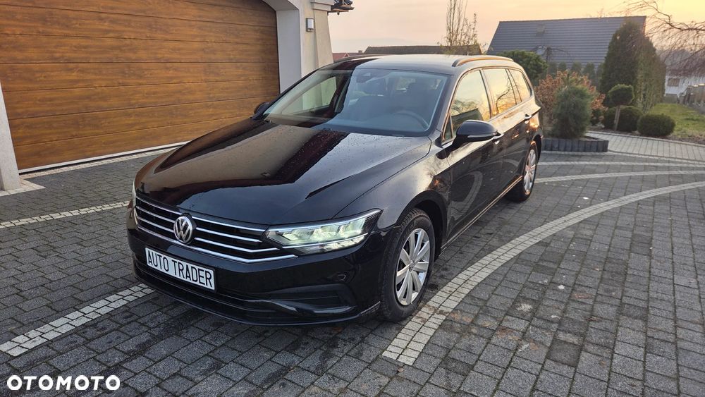 Volkswagen Passat 1.6 TDI SCR DSG Business - 12