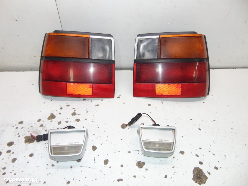 Nissan micra k10 farolins - 1