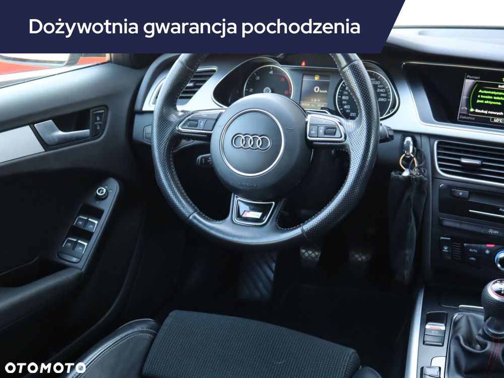 Audi A4 Avant - 9