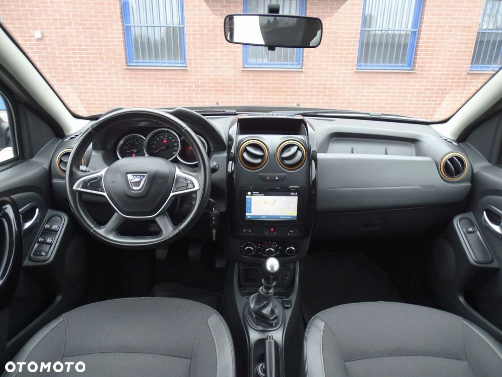 Dacia Duster 1.2 TCe Celebration - 31