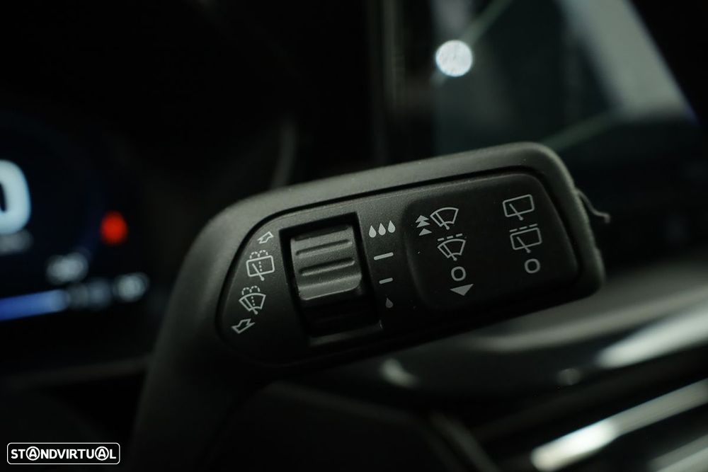 Ford Focus SW 1.0 EcoBoost MHEV ST-Line Aut. - 18