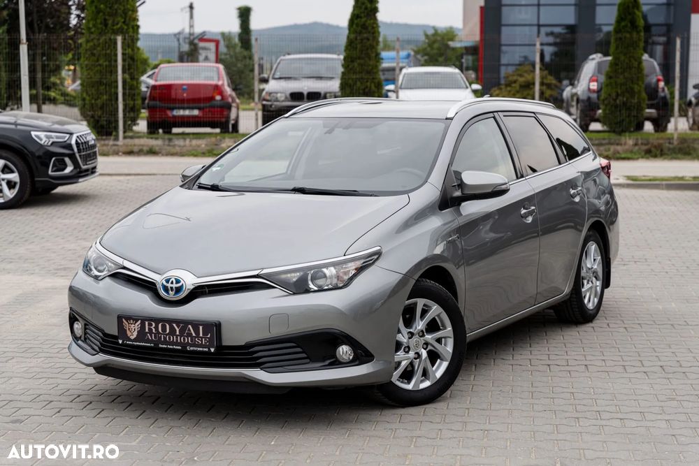 Toyota Auris 1.8 VVT-i Hybrid Automatik Touring Sports Edition - 1
