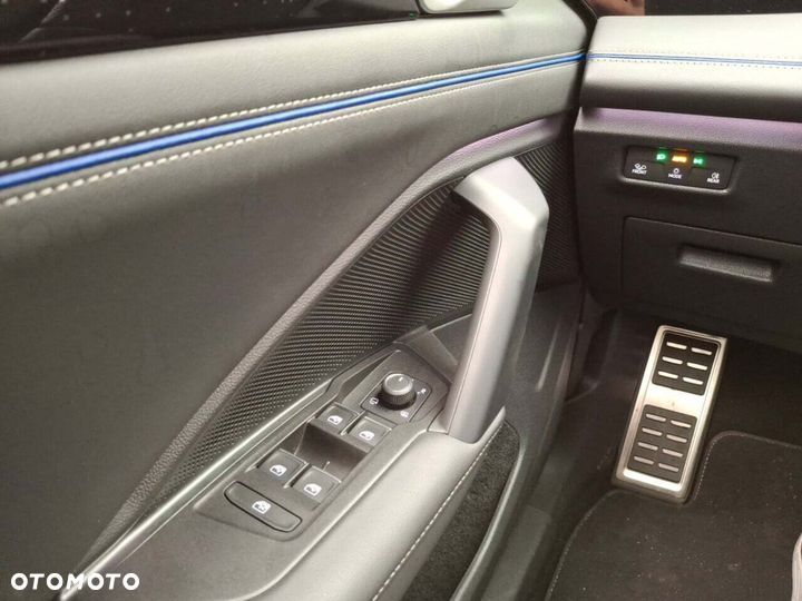 Volkswagen Tiguan 1.5 eHybrid OPF DSG R-Line - 12