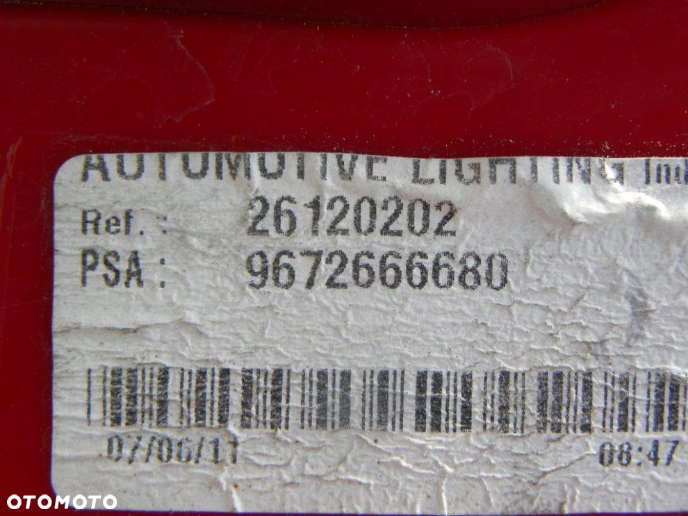 PEUGEOT 5008 PRAWA TYLNA LAMPA ORYGINAŁ - 4