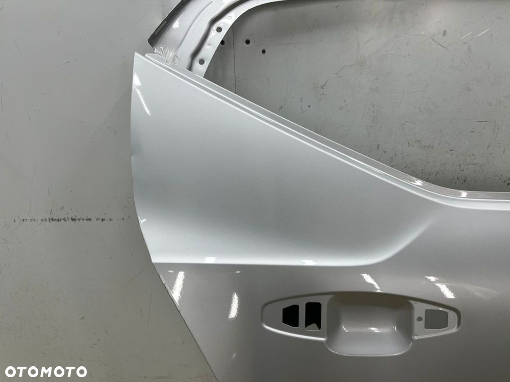 Drzwi Volvo XC40 17r.- prawe tylne prawy tył - 4