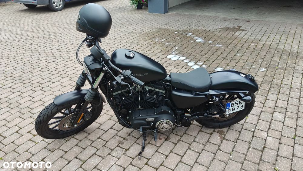 Harley-Davidson Sportster Iron 883 - 9