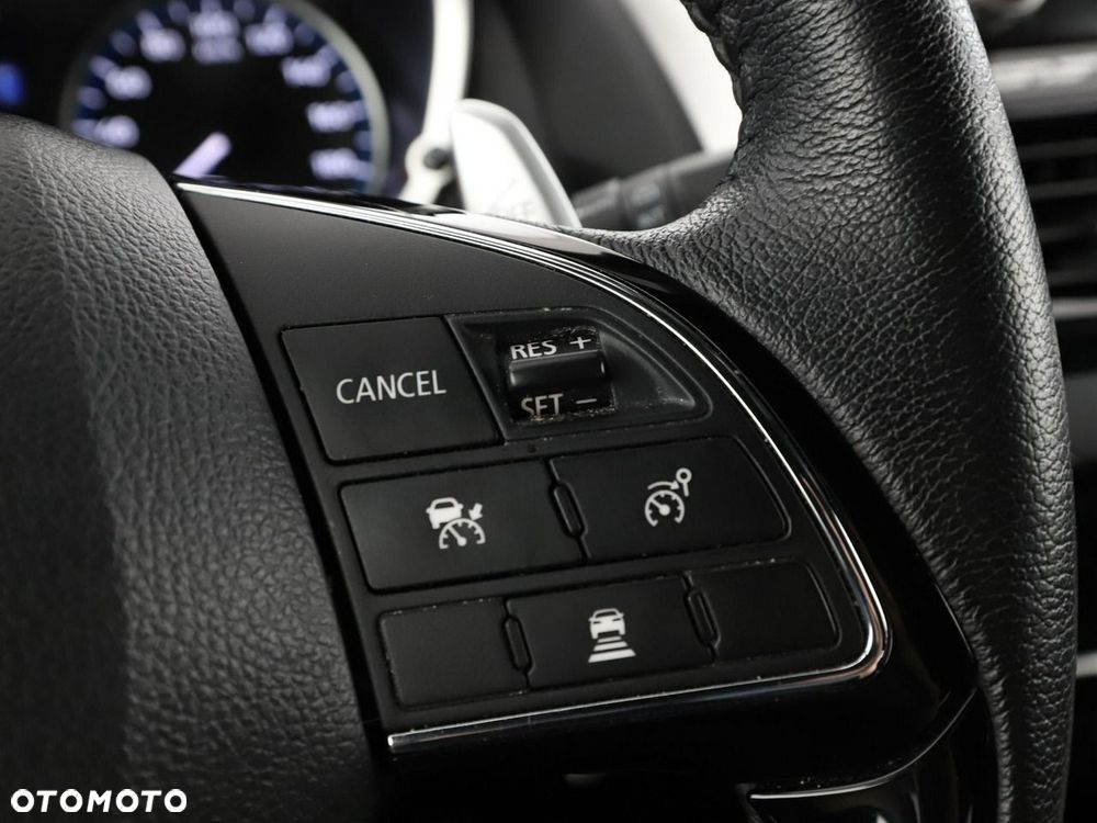 Mitsubishi Eclipse Cross 4WD Plus Select - 31