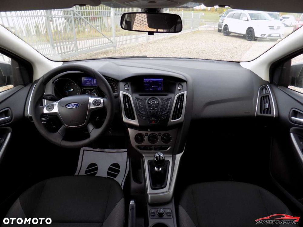 Ford Focus - 16