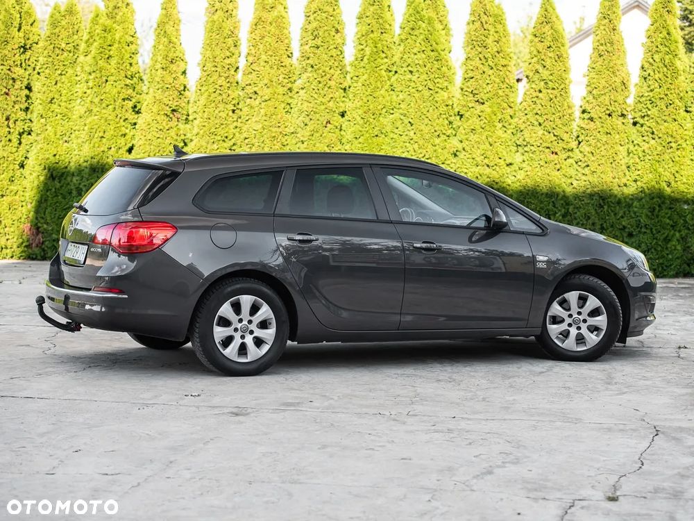Opel Astra 1.6 CDTI Cosmo - 18
