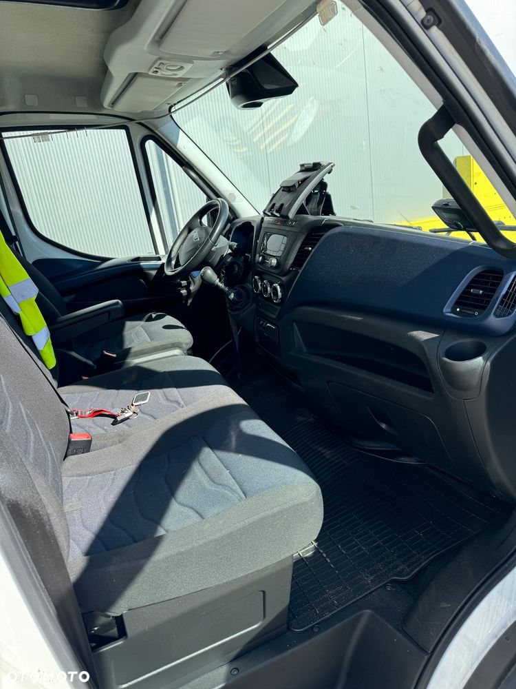 Iveco DAILY 70C18 - 8