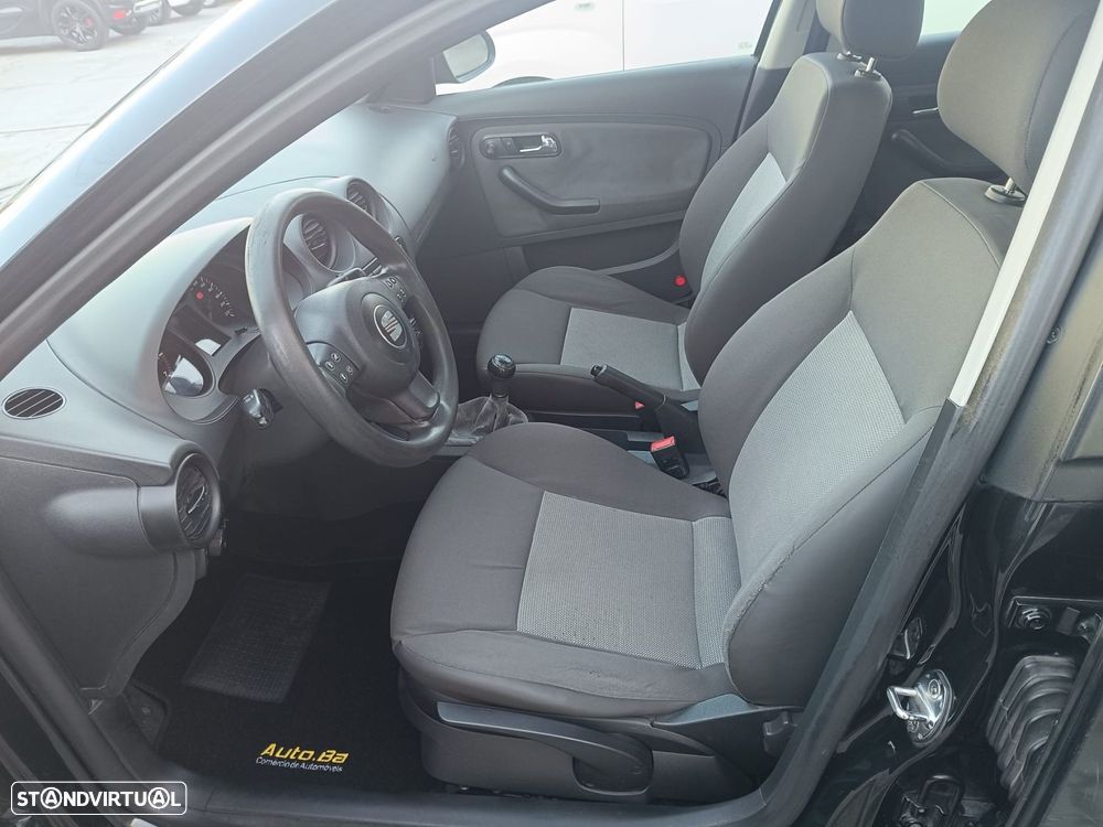 SEAT Ibiza 1.2 12V Reference - 4