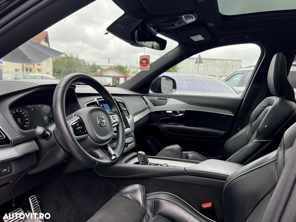 Volvo XC 90 B5 D AWD Plus Dark - 6