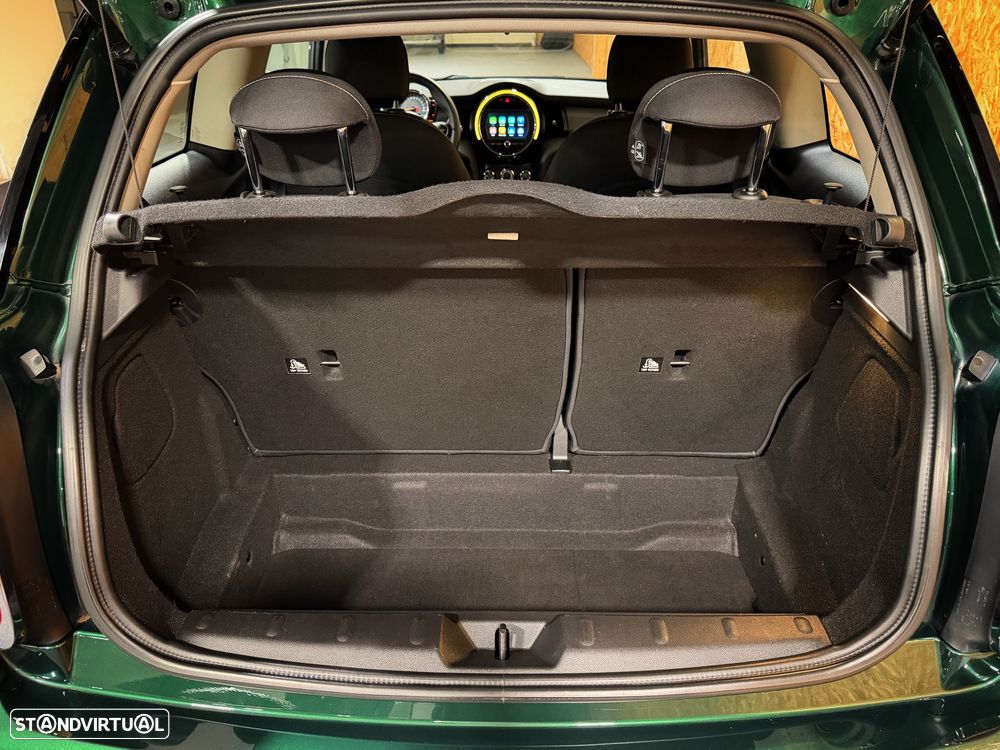 MINI 3 Portas Cooper D Aut. - 25
