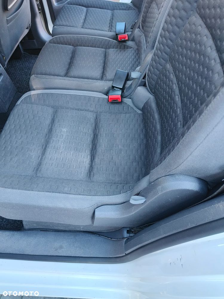 Volkswagen Touran 1.9 TDI - 14