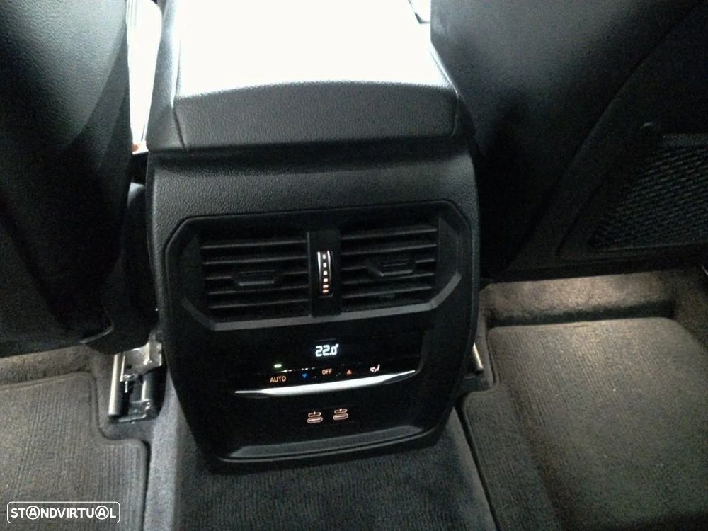BMW 320 e Line Sport Auto - 10