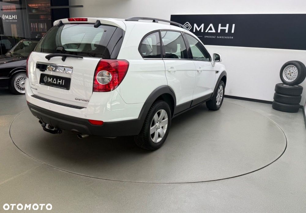 Chevrolet Captiva 2.4 LT - 12