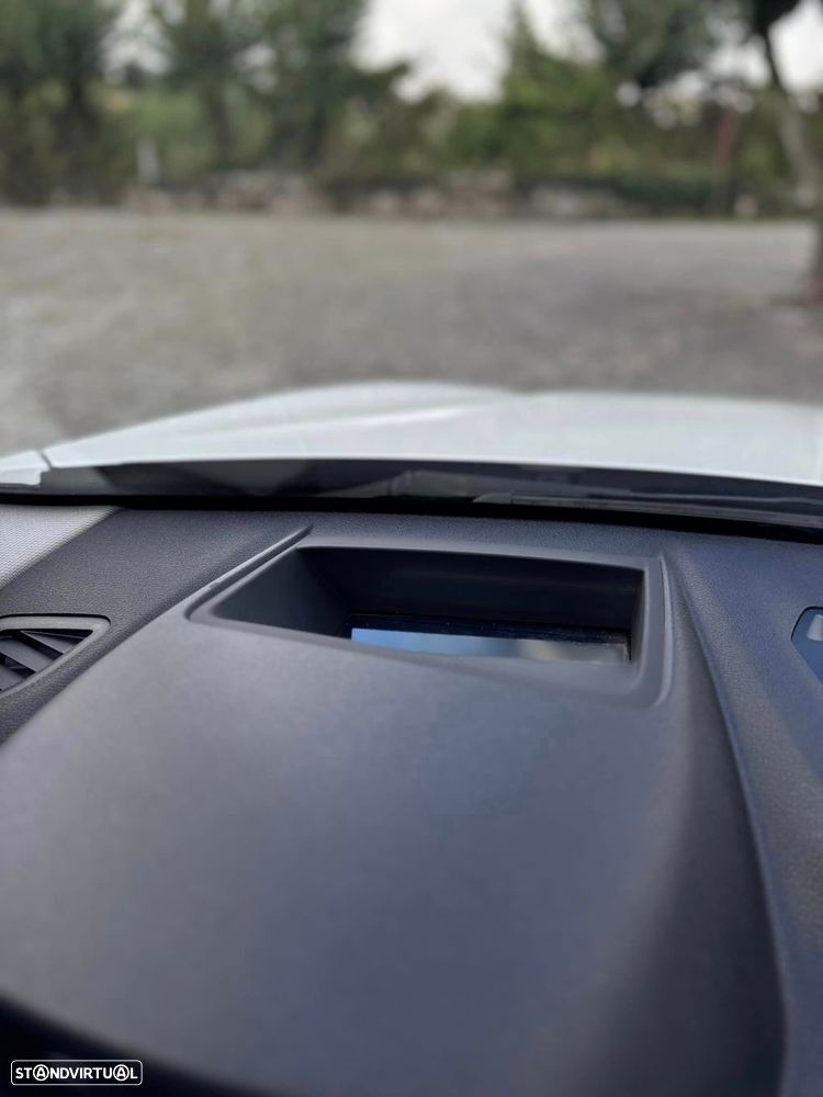 BMW X1 16 d sDrive Line xLine - 13