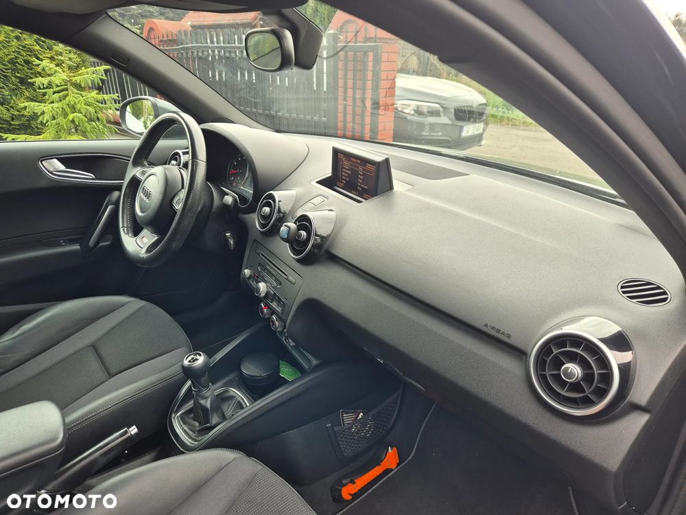 Audi A1 3-drzwiowe 1.4 TFSI S line Sportpaket - 8