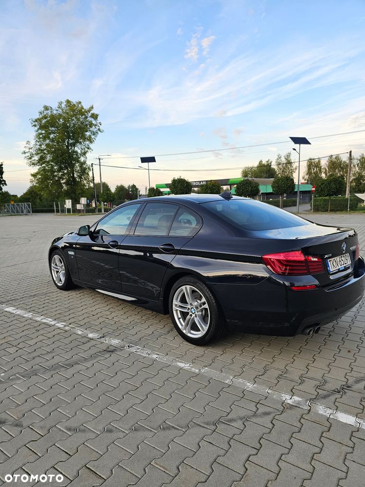 BMW Seria 5 525d xDrive - 5