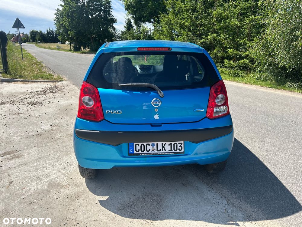 Nissan Pixo - 12