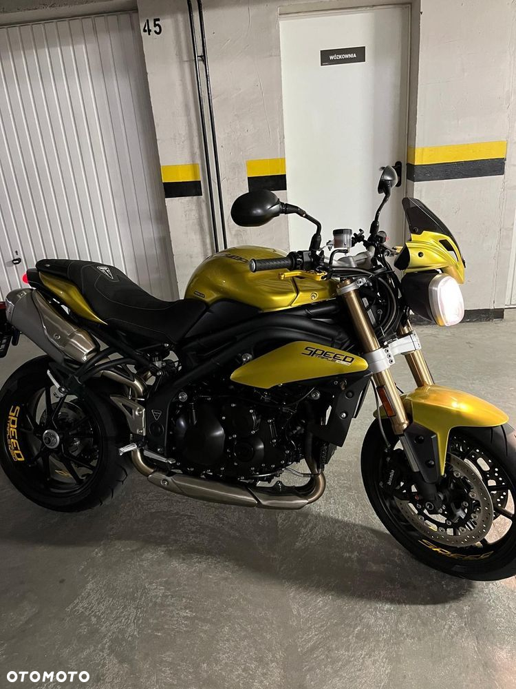 Triumph Speed Triple - 4