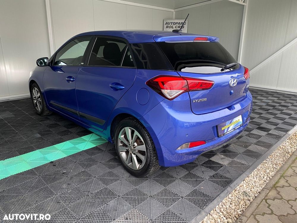 Hyundai i20 1.2 Passion - 24