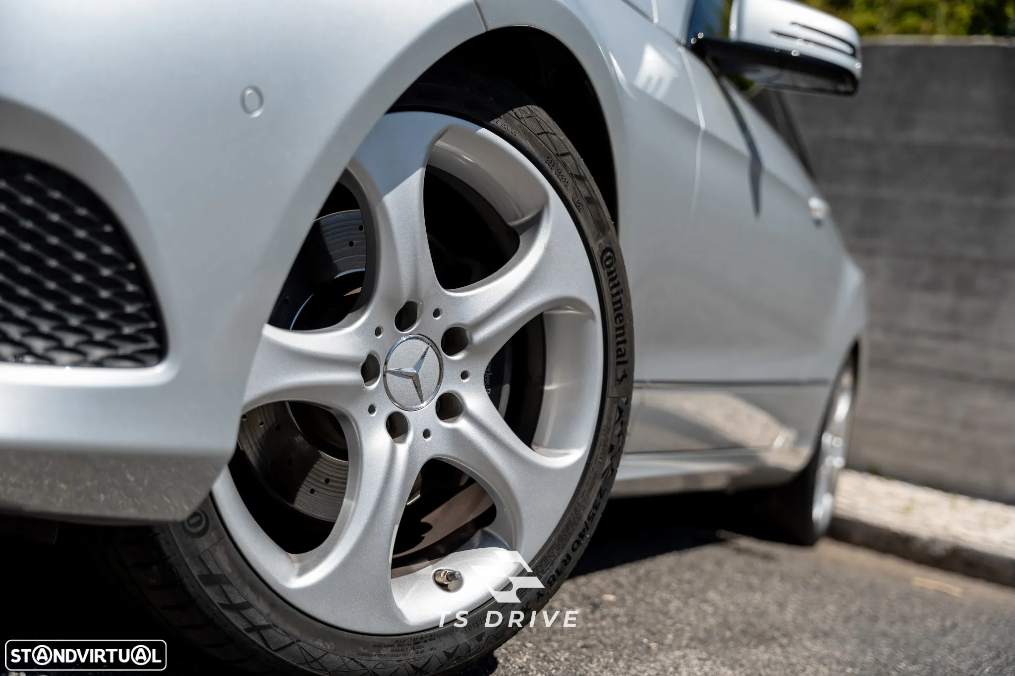 Mercedes-Benz E 220 (BlueTEC) d Coupe 9G-TRONIC - 21