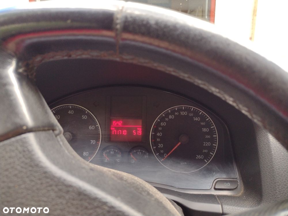 Volkswagen Jetta - 7