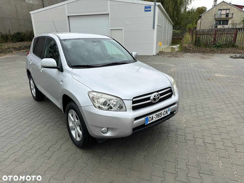 Toyota RAV4 2.2 D-4D 4x4 Travel - 3