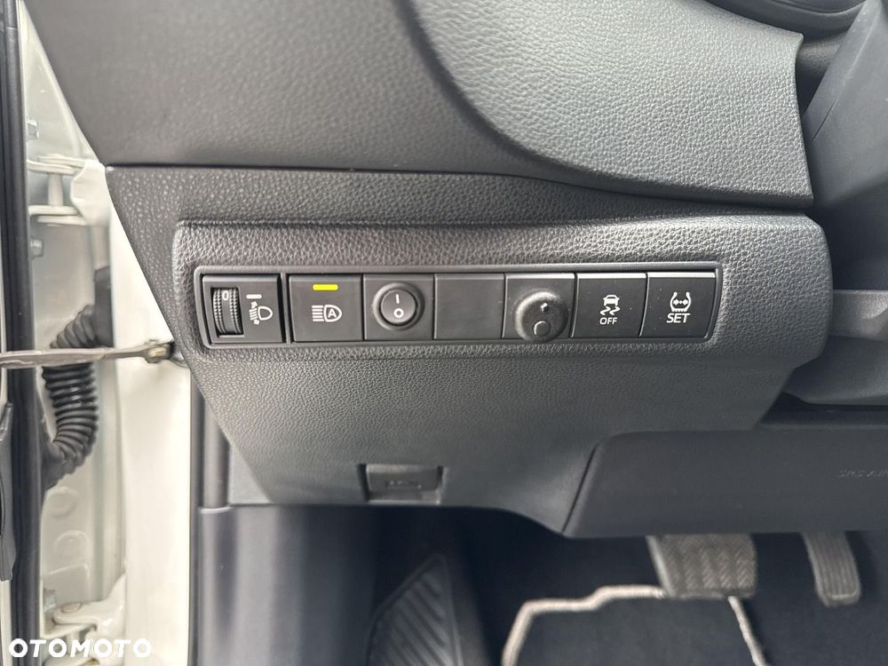 Toyota Corolla 1.8 Hybrid Comfort - 20