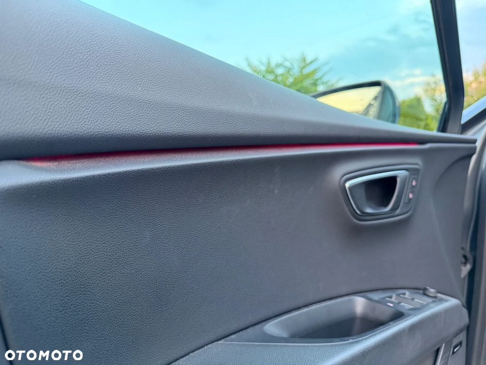 Seat Leon 2.0 TDI FR S&S DSG - 8