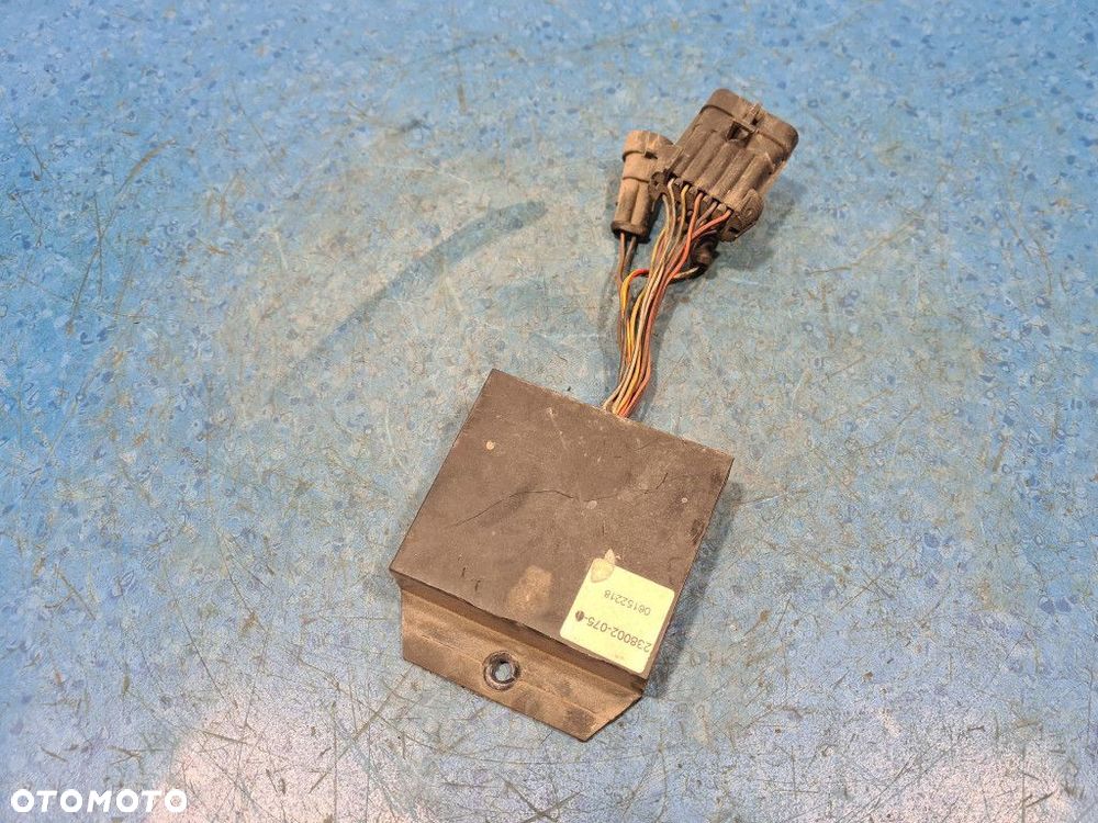 SUBARU FORESTER II LIFT 2.0B STEROWNIK EMULATOR GSI 238002-075 - 4