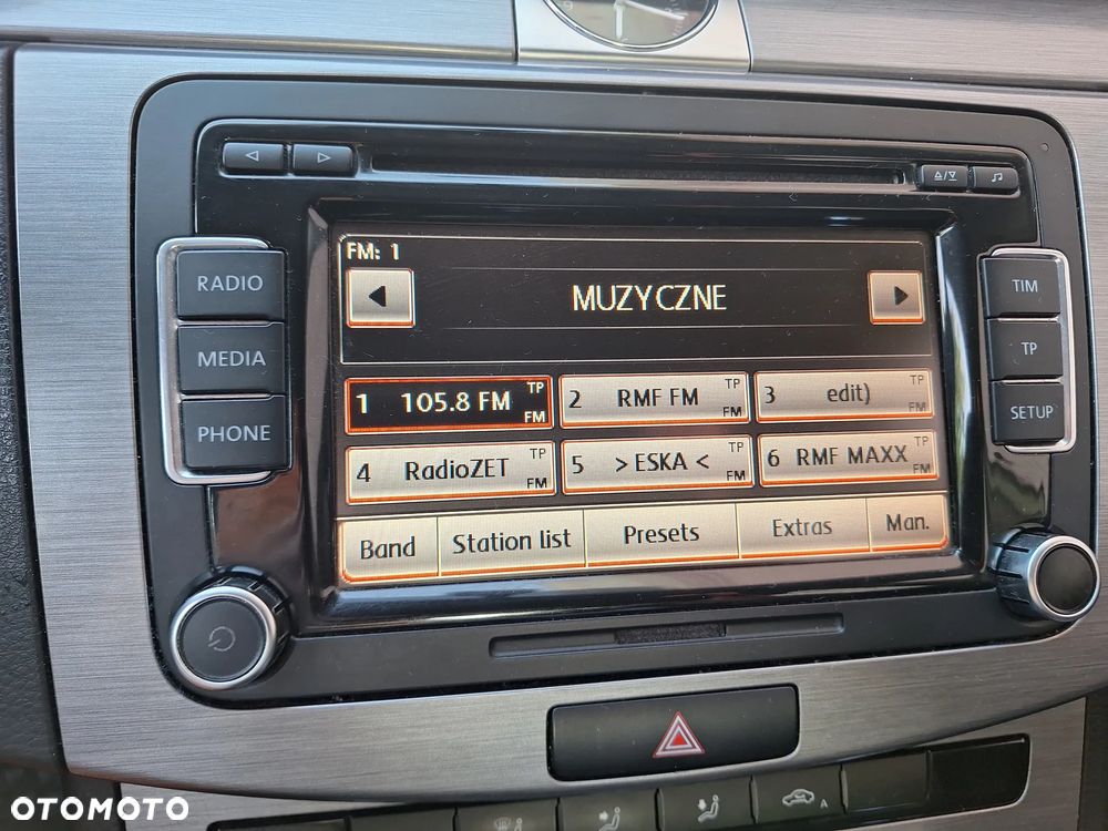 Volkswagen Passat - 9