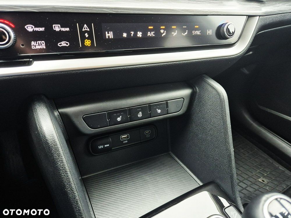 Kia Sportage 1.6 T-GDI L 2WD - 35