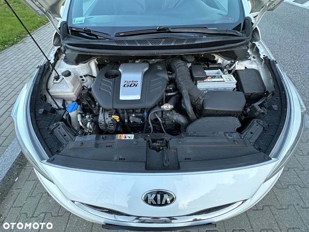 Kia Ceed Cee'd 1.6 T-GDI GT XL - 10