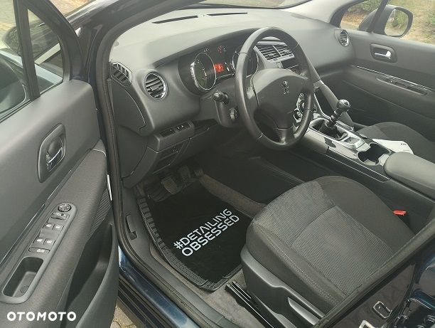 Peugeot 3008 - 11